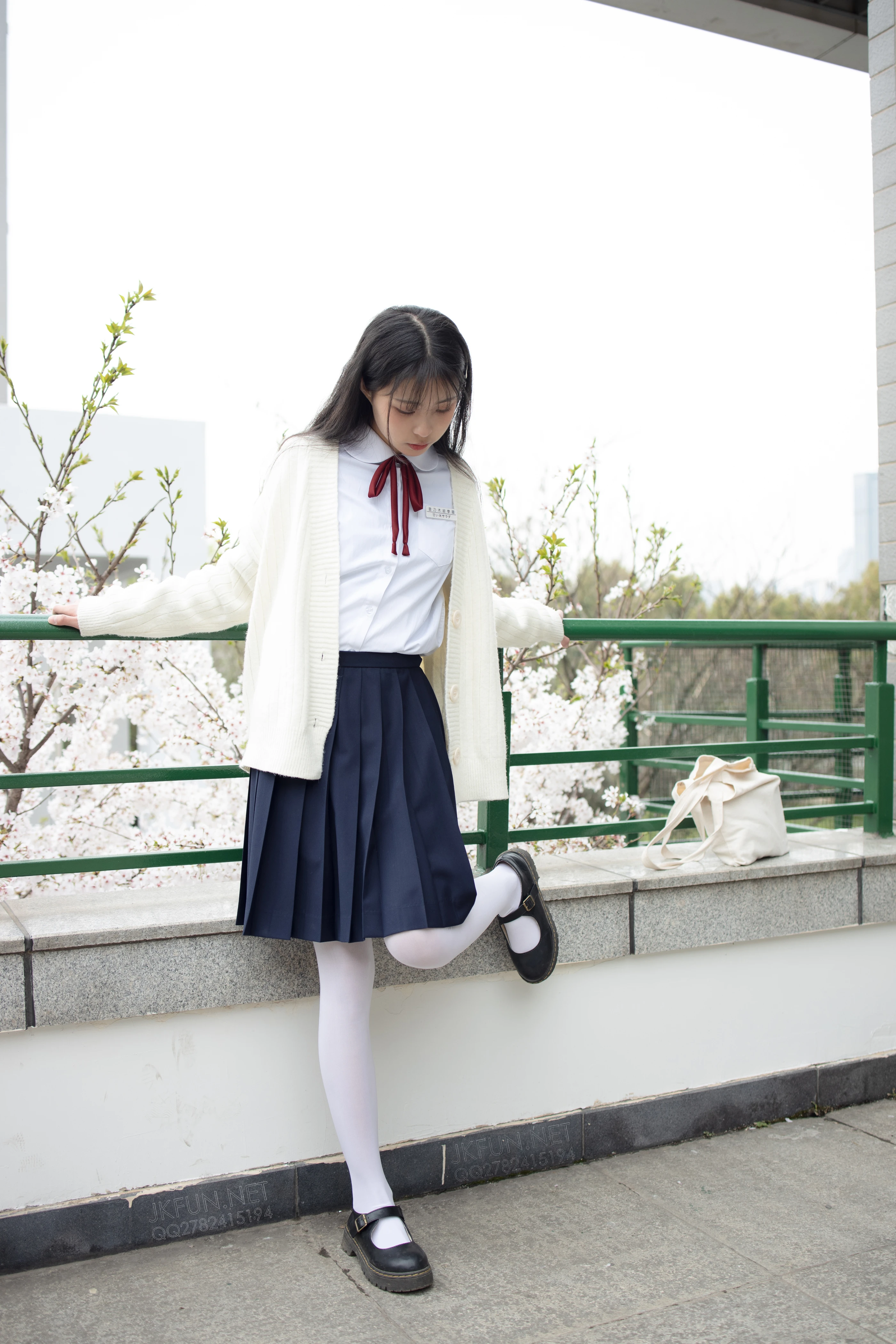森萝财团 [JKFUN-001] 甜米 纯纯的白丝学妹 [127P 1V]插图7